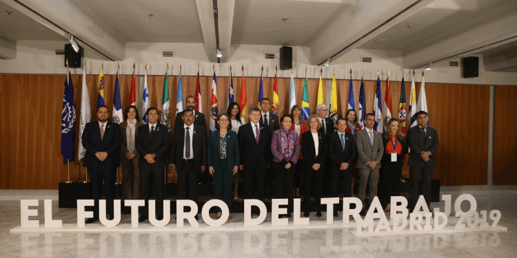 Iberoamérica insta a «invertir en políticas innovadoras basadas en el trabajo decente”