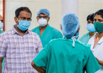 La Fundación Vicente Ferrer busca fondos para luchar contra el COVID en India