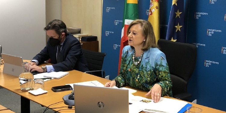 España y Sudáfrica abogan por diversificar sus relaciones comerciales y de inversión