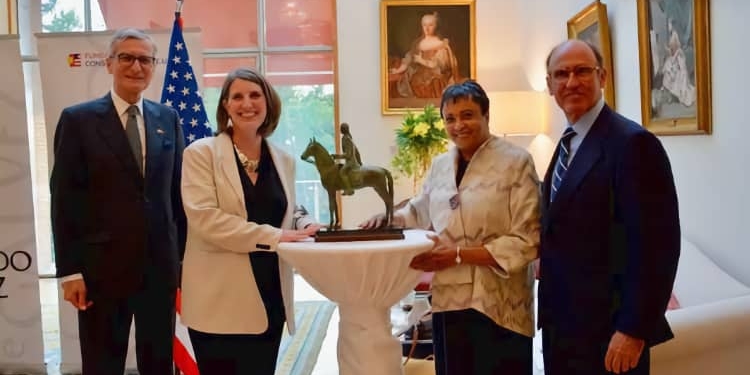 España entrega a la Biblioteca del Congreso de EEUU el IX Galardón ‘Bernardo de Gálvez’