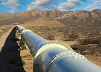 España reduce un 42% las compras de gas argelino y aumenta un 15% las de Rusia