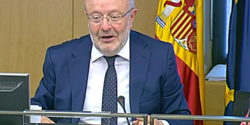 García Casas: “Es evidente que los sueldos de AECID deben subir”