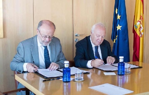 Exteriores y la REDS de Moratinos firman un convenio para impulsar la Agenda 2030