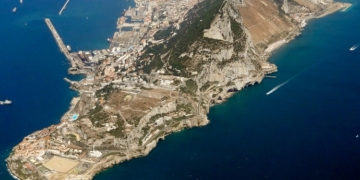 España y Reino Unido llegan a un acuerdo para suprimir la Verja y evitar el Brexit duro en Gibraltar