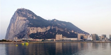 Elcano propone una cosoberanía ‘difuminada’ en Gibraltar inspirada en Andorra