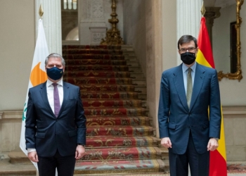 España espera que el proceso de paz de Chipre ayude a acercar a Turquía a la UE