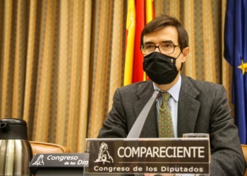 España presiona a Hungría y Polonia para que no bloqueen el fondo europeo