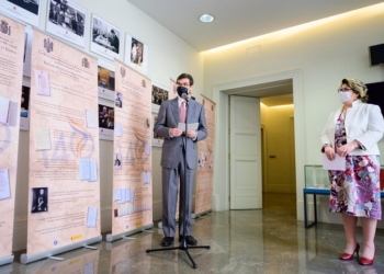 Una exposición en el Palacio de Viana recuerda los 140 años de relaciones hispano-rumanas