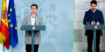 Exteriores gestiona contra reloj el regreso de los turistas que siguen en el extranjero