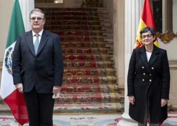 González Laya asegura a Ebrard que España desea participar en el Bicentenario de México