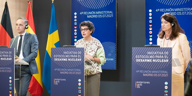 Laya espera que China se sume al control de armamento nuclear negociado por EEUU y Rusia