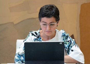 González Laya coordina la apertura de las fronteras con sus homólogos de la UE