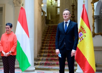 “La apertura de fronteras externas no es un juego diplomático, es un tema sanitario”