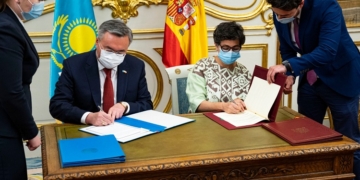 Entra en vigor el acuerdo de cooperación científica y tecnológica con Kazajistán