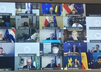 John Kerry, primer contacto de González Laya con un alto cargo de Biden