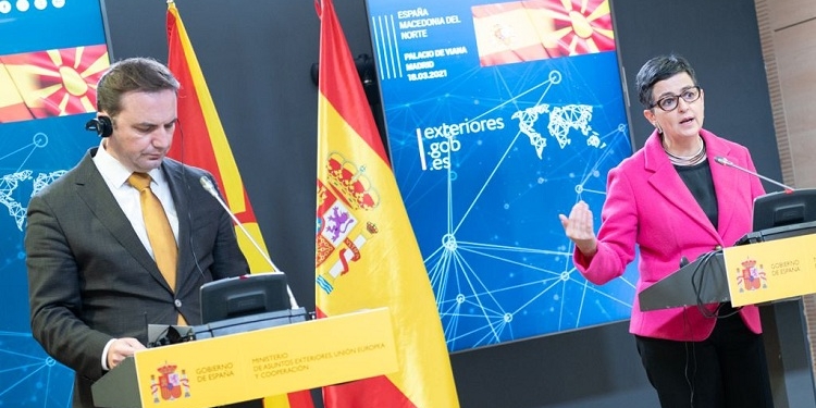 España desea que Macedonia del Norte y la UE empiecen a negociar antes del verano