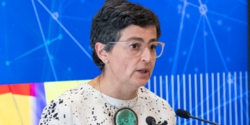 La Audiencia de Zaragoza archiva el ‘caso Ghali’ para González Laya y su ex jefe de Gabinete