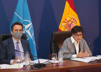 González Laya pide una OTAN más “política” complementaria con la militar