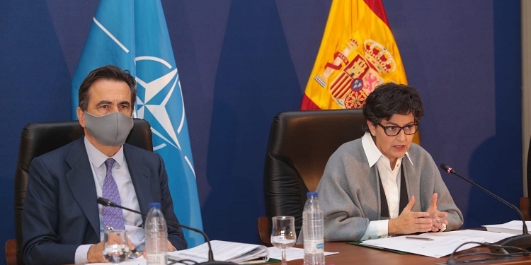González Laya pide una OTAN más “política” complementaria con la militar