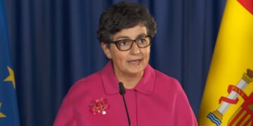 España subraya que seguirá negociando con Reino Unido sobre Gibraltar