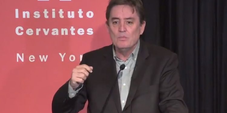 García Montero viaja a Canadá para abordar la posible apertura de un centro Cervantes