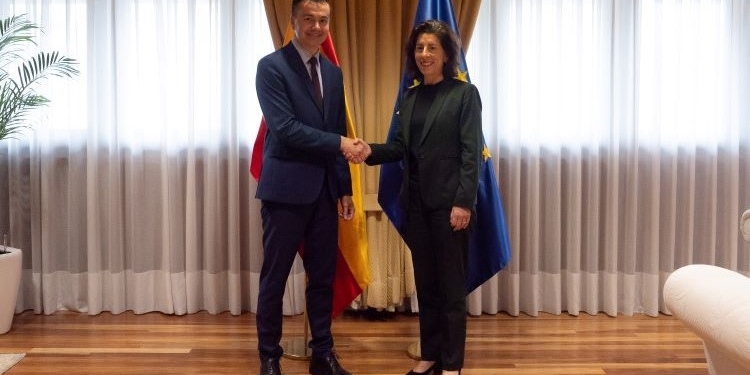 Héctor Gómez pide a su homóloga de EEUU una “pronta solución” al contencioso de la aceituna negra