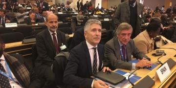 España se compromete ante ACNUR a recibir 500 refugiados en dos años