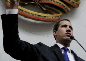 PP y Ciudadanos exigen a Sánchez que aclare en el Congreso su postura sobre Guaidó