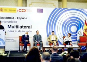 España insta a Guatemala a diversificar sus exportaciones a la UE