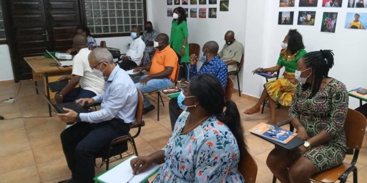 España subvenciona un proyecto contra enfermedades endémicas en Guinea Ecuatorial