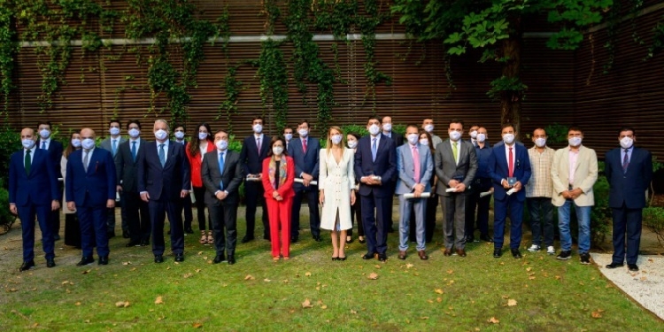 Albares al personal de la Embajada en Kabul: “Representáis la generosidad de nuestro país”