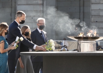 La comunidad internacional se vuelca en Madrid en el homenaje a las víctimas del COVID