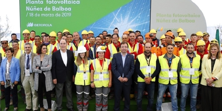 Iberdrola inicia la construcción de la mayor planta fotovoltaica de Europa