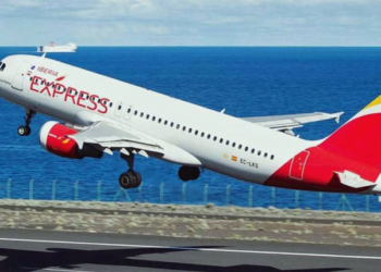 Iberia Express realizó en mayo 3.150 operaciones, con un 92,2% de vuelos en hora.