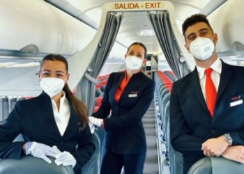 Iberia ha optado por un plan cauteloso de reanudación de operaciones, intentando cancelar la menor cantidad de vuelos posibles.