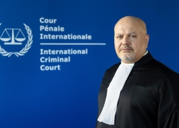 España solicita al fiscal de la CPI que investigue los crímenes de Putin en Ucrania