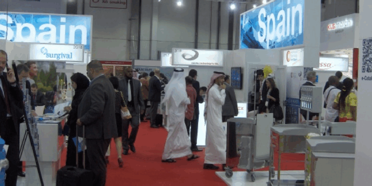 Las empresas españolas del sector de la salud exponen sus productos en Dubái