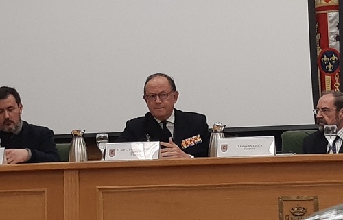 La “nueva guerra fría” centra el debate del informe estratégico del IEEE