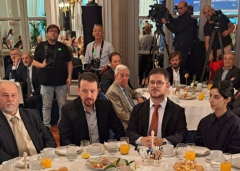 El embajador de Chile asegura que las empresas españolas son “fundamentales” para su país