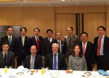 Ildefonso Castro prepara el terreno para la próxima visita de los Reyes a Japón