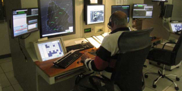 Indra renovará el sistema que gestiona el tráfico aéreo de Argelia