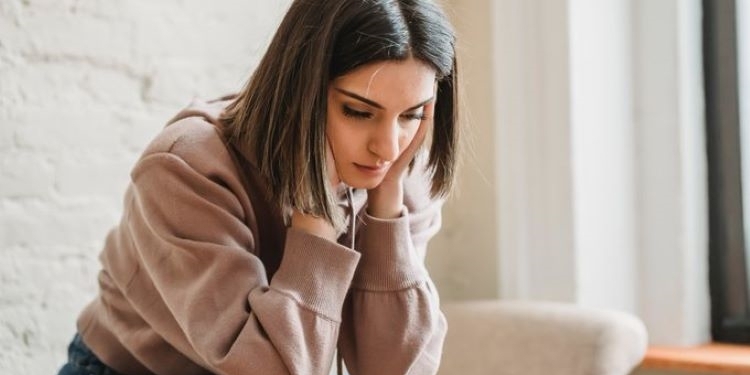 España es el segundo país menos feliz de Europa, aunque mucho más feliz que en 2020