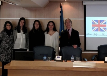 El empleo femenino en Reino Unido supera en veinte puntos al de España