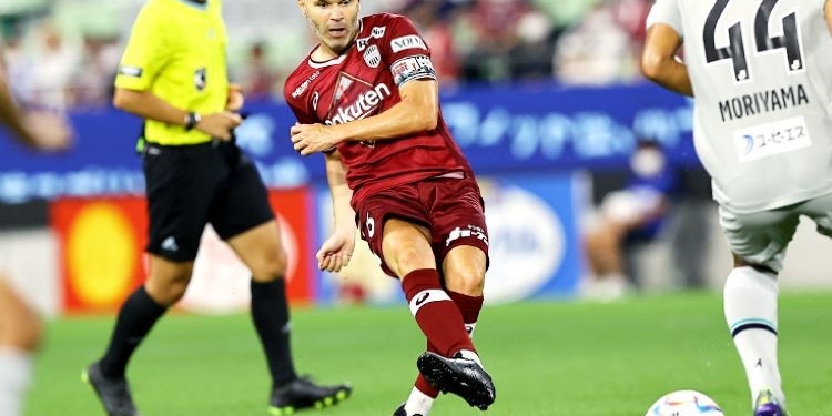 Andrés Iniesta y Fujitsu reciben el IX Premio de la Fundación Consejo España Japón
