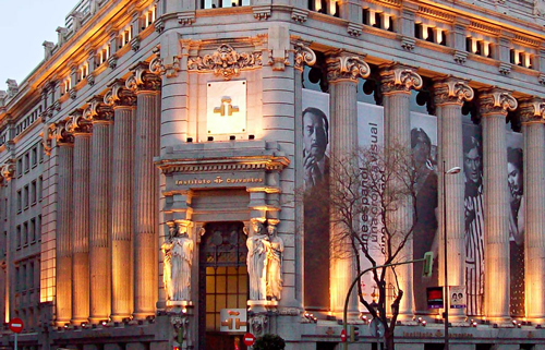 Bonet pide para el Instituto Cervantes un estatuto similar al del Prado