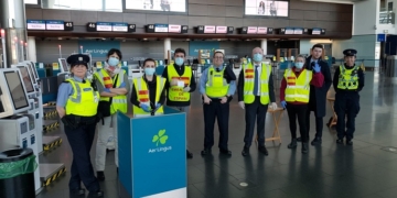 Exteriores repatria a 300 turistas desde Italia y a 101 menores desde Irlanda