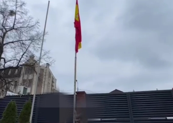 La embajadora Silvia Cortés asiste en Kiev a la reapertura de la Embajada de España