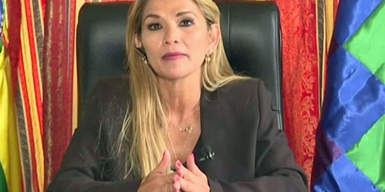 La presidenta interina de Bolivia, Jeanine Áñez.