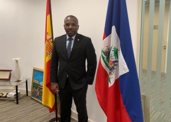 De encargado de Negocios de Haití, a ministro de Exteriores