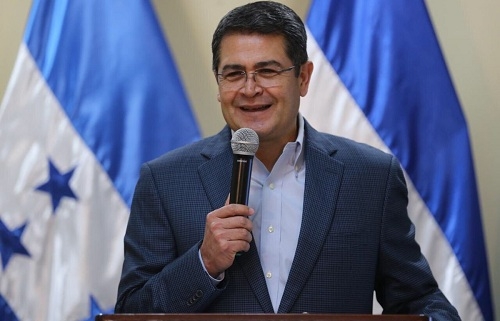ONG critican que España reconozca la victoria de Hernández en Honduras